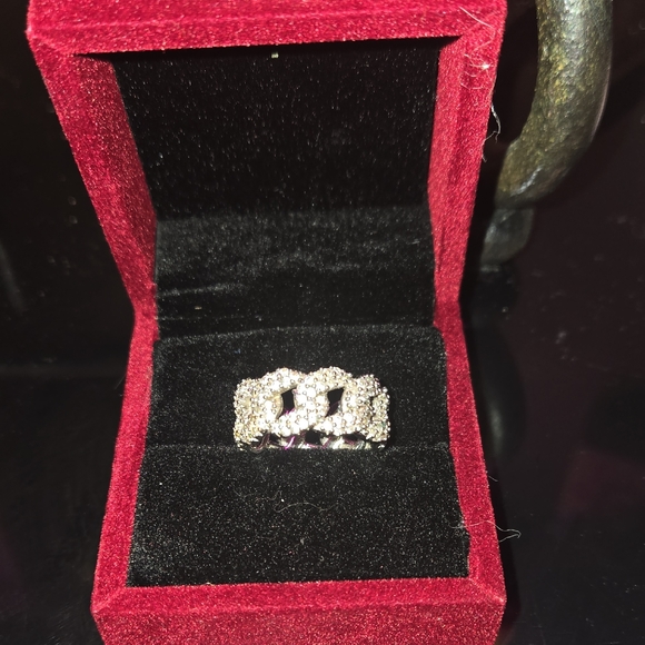 Swarovski Jewelry - Swarovski Crystal Embedded Dazzling Sterling Silver Ring Sz. 8